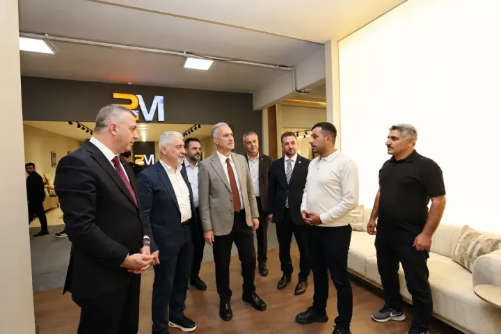 MODEF EXPO’da Başkanlardan Mobilya Üreticilerine Ziyaret